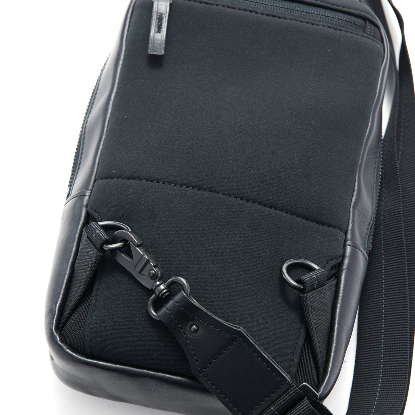 CUSTOM PELLE Body Bag, Vertical Body, Italian Cowhide Leather, HP-0202