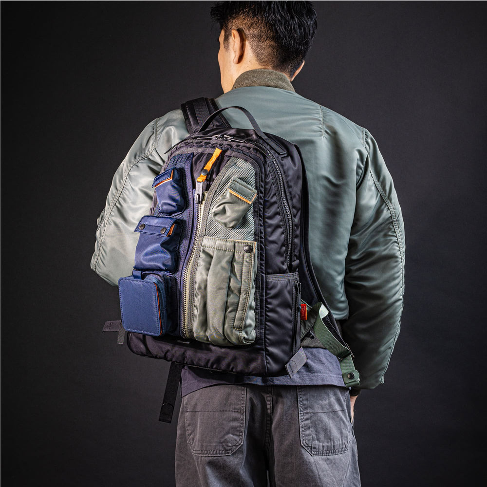 
                      
                        【30周年モデル】【数量限定】FLYER'S 70XX MIX PRO-SPEC バックパック 限定カラー HJR-0320N
                      
                    