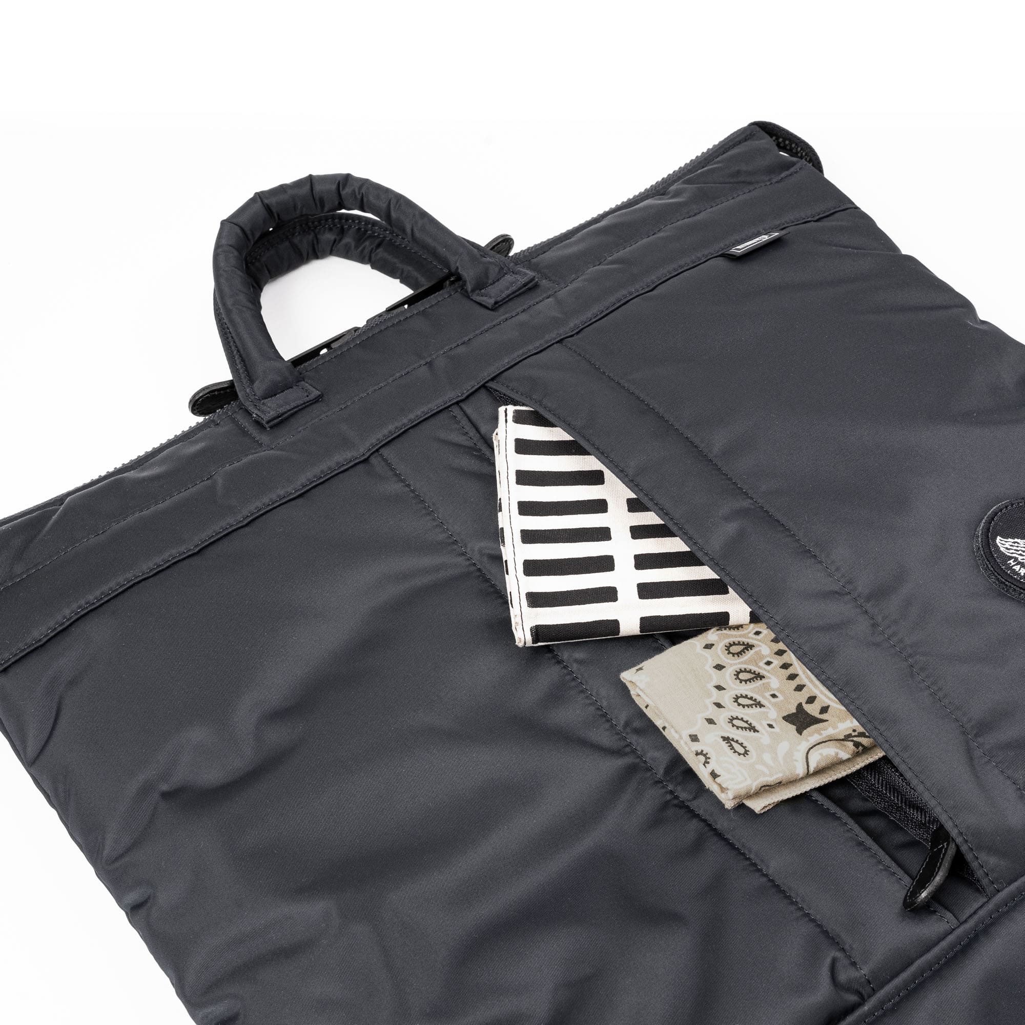 公式】HARVEST LABEL Edition 30 FLYER'S reflection HELMET BAG