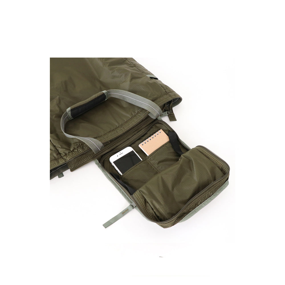 
                      
                        NEO PARACHUTER Tote Packable 30d Ripstop Cordura Nylon HU-0135
                      
                    
